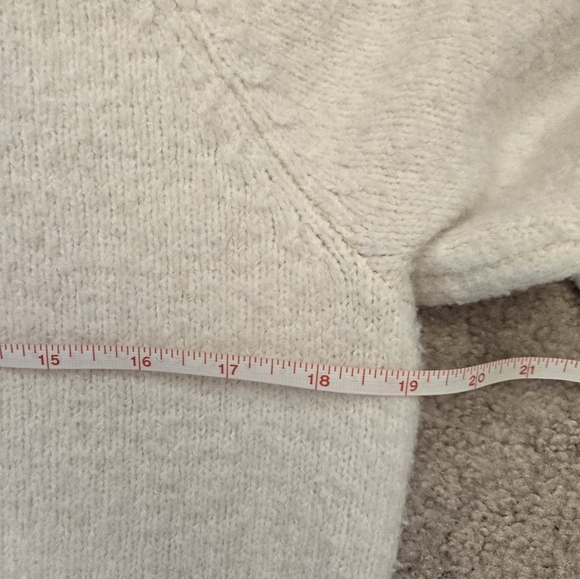 CUPCAKES & CASHMERE Soft Sweater With Boston Terrier And Pink Scarf. Size Large - Picture 4 of 8